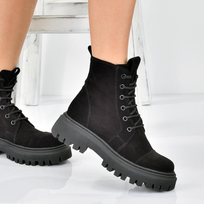 Cizme negre de piele intoarsa de dama Jana black velvet